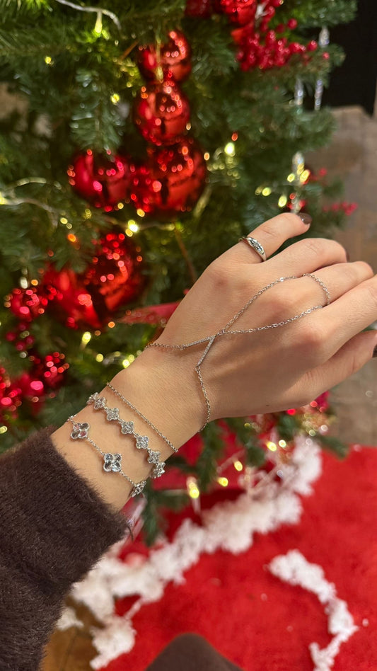 Küçük Boy 4 Yonca Gümüş Renk - Bileklik