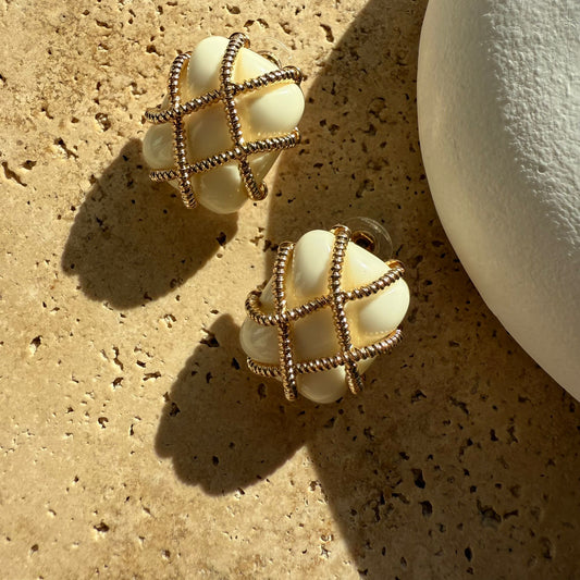 Marka Model Krem Küpe