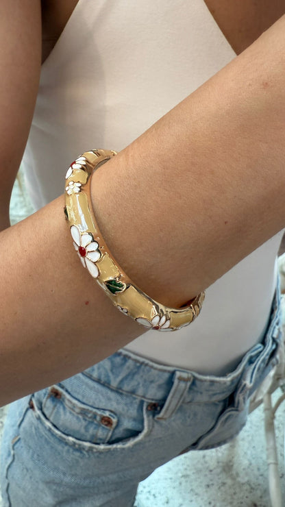 Daisy Garden Kelepçe