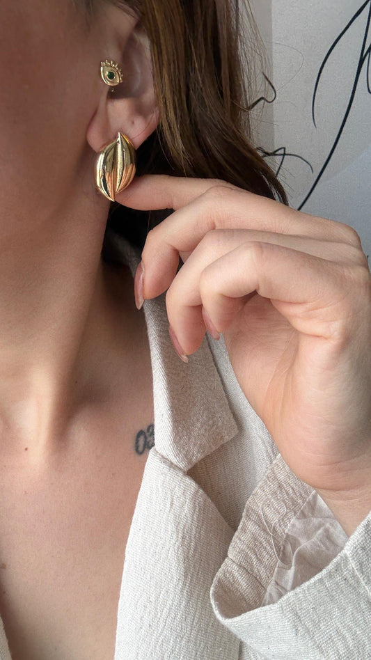 Leaf Form Gold Küpe