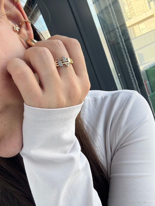 Üç Sıra Renkli Taş-Yüzük