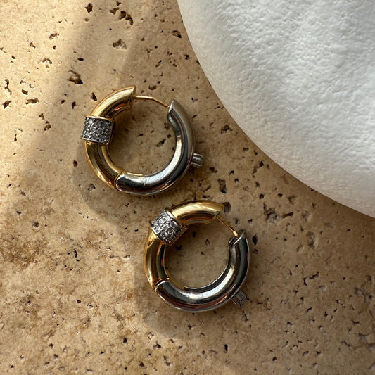 Çift Renk Halka Tek Taş- Küpe