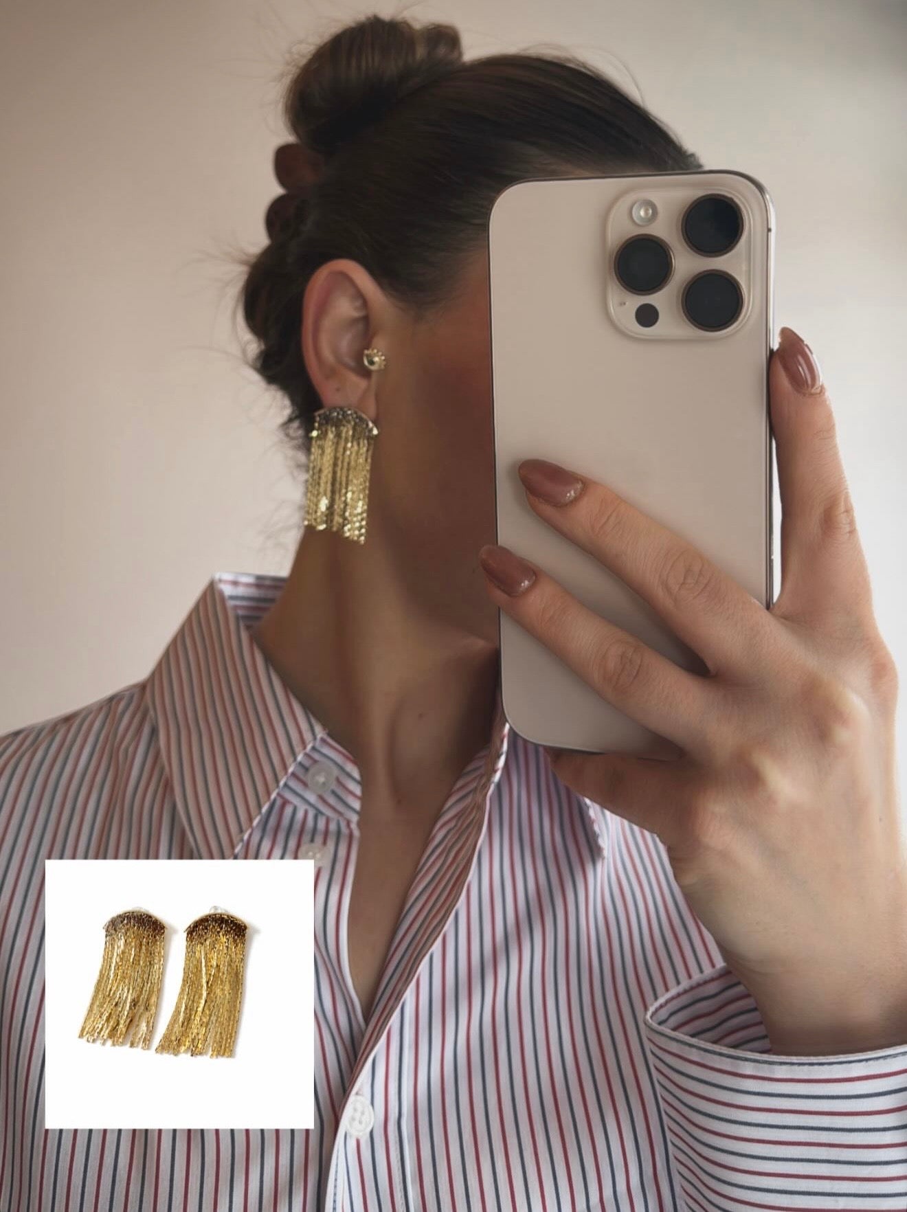 Golden Işıltı Püskül Küpe