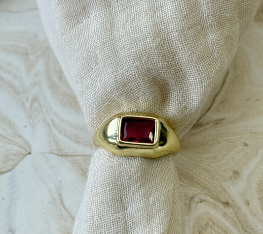 Şovalye Pembe Yüzük