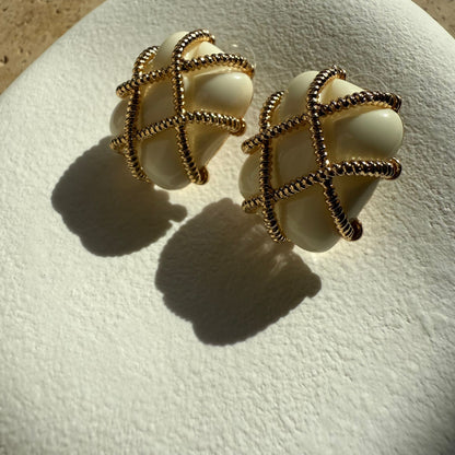 Marka Model Krem Küpe