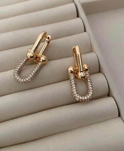 Zirkon Taşlı- Küpe