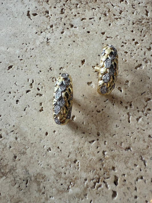 Işıltılı Pullu Marka Model Küpe